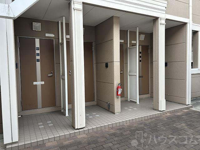 3/5 エントランス