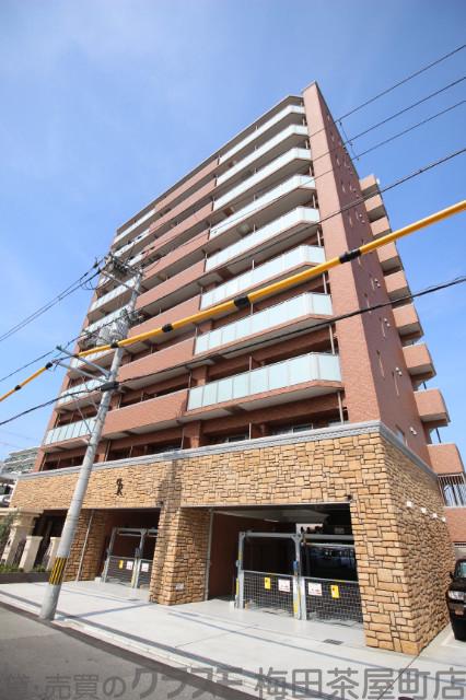 2/30 外観