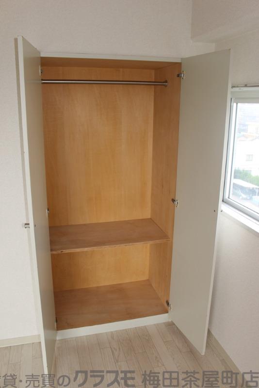 13/30 収納
