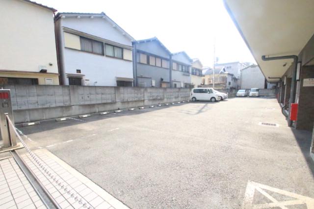 3/5 駐車場