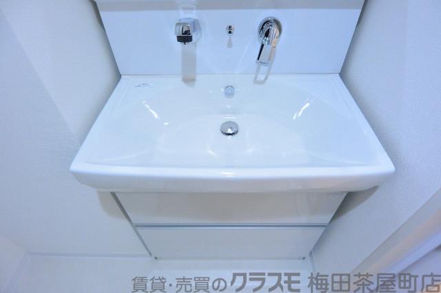 21/30 洗面