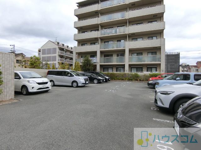 4/7 駐車場