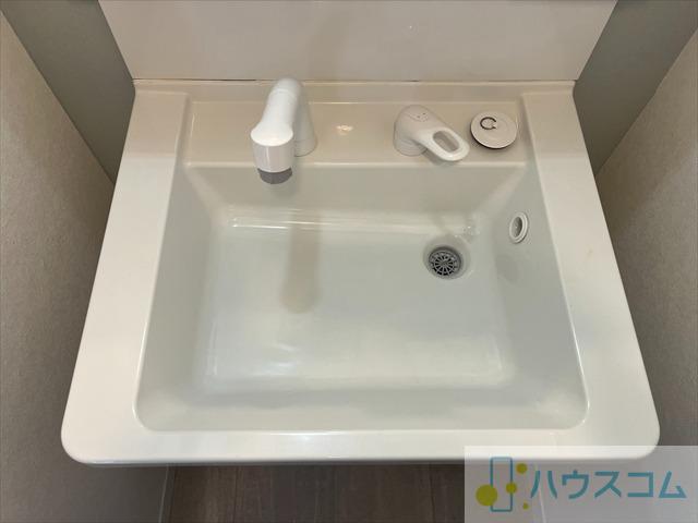 16/30 洗面