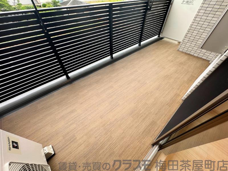 21/30 バルコニー