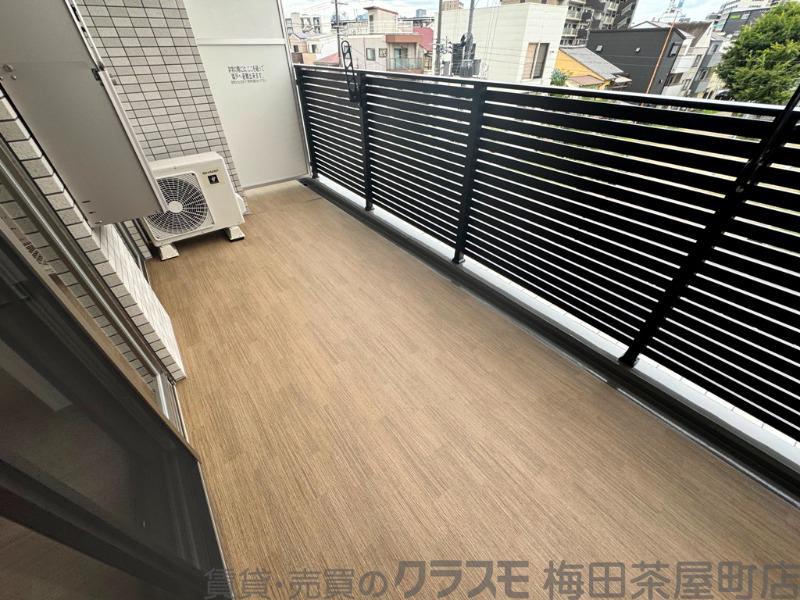 22/30 バルコニー
