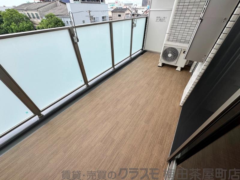 22/30 バルコニー