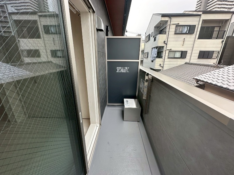 20/30 バルコニー
