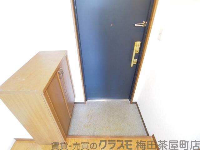 14/30 玄関