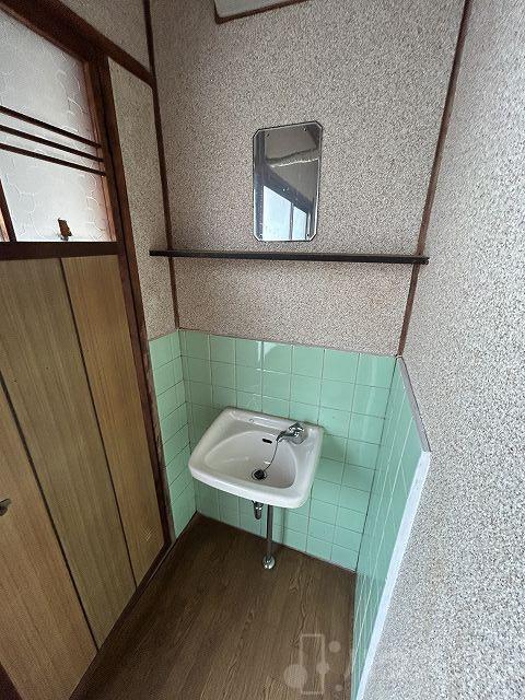 13/30 洗面