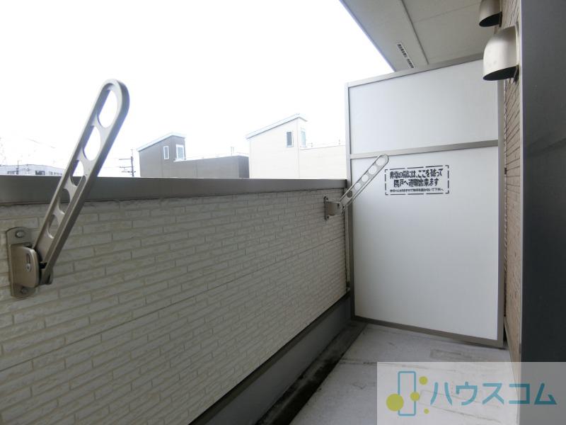 16/27 バルコニー