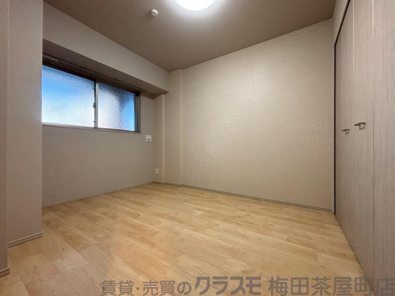 13/30 寝室