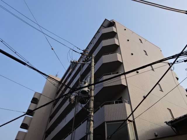 2/30 外観