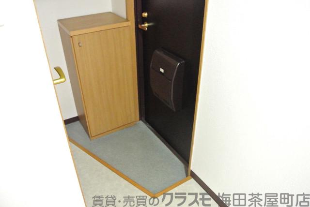 14/30 玄関