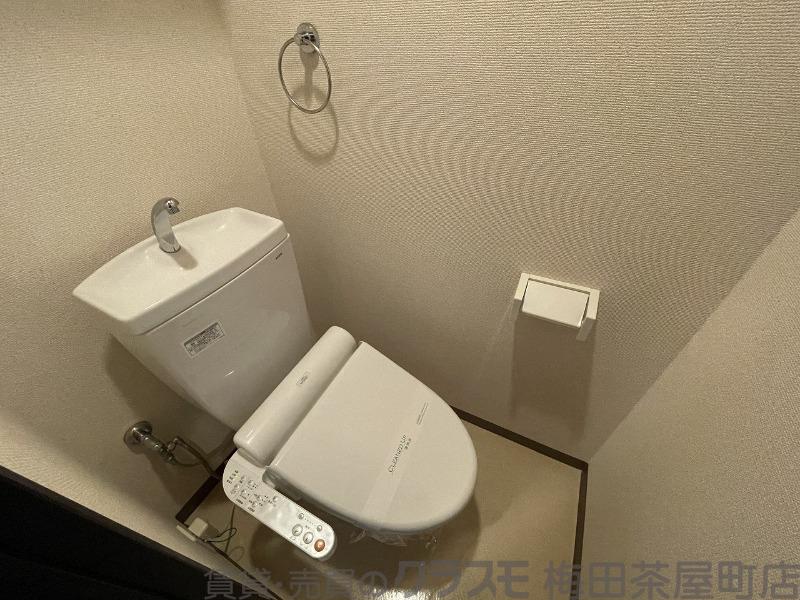 20/30 トイレ