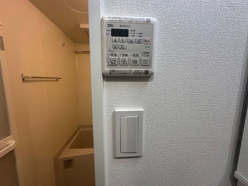 14/30 室内