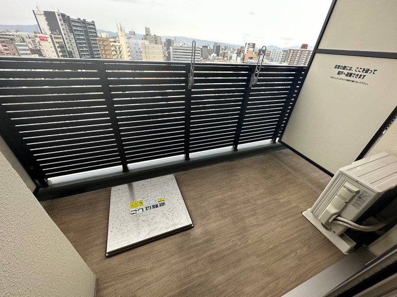 17/30 バルコニー