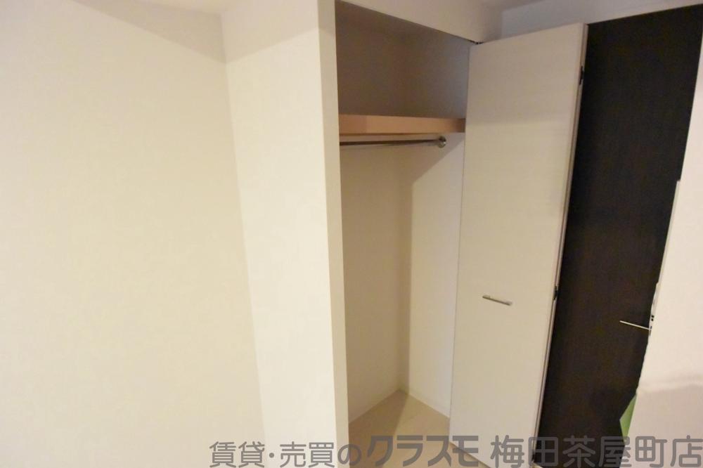 13/30 収納