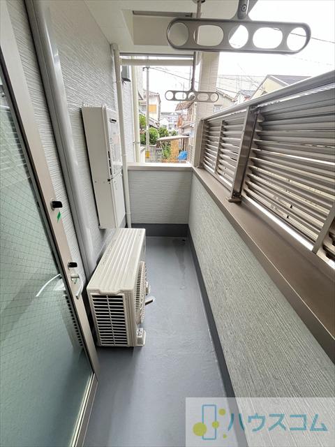 23/30 バルコニー