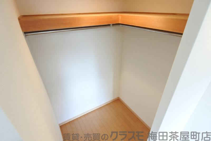 13/30 収納
