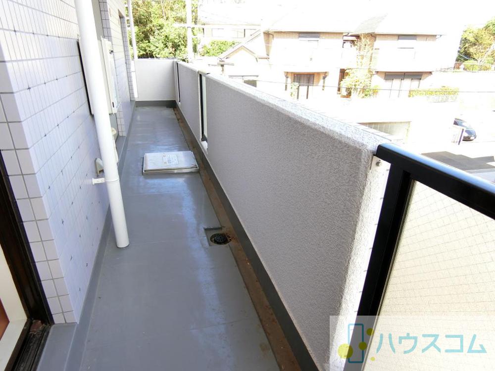 20/30 バルコニー
