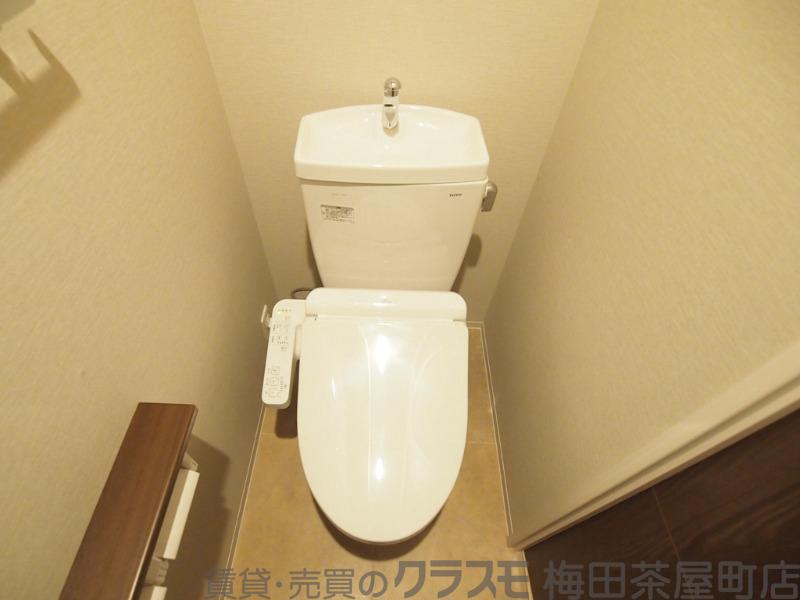 23/30 トイレ