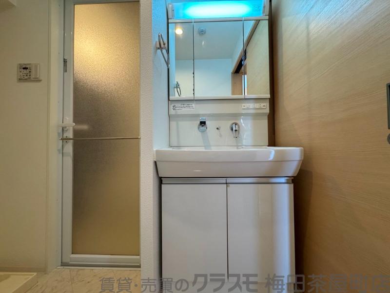 20/30 洗面