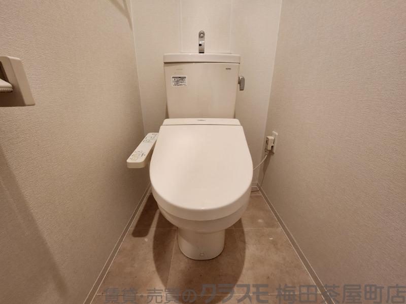 23/30 トイレ
