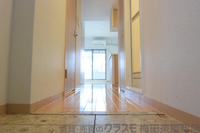 14/30 玄関