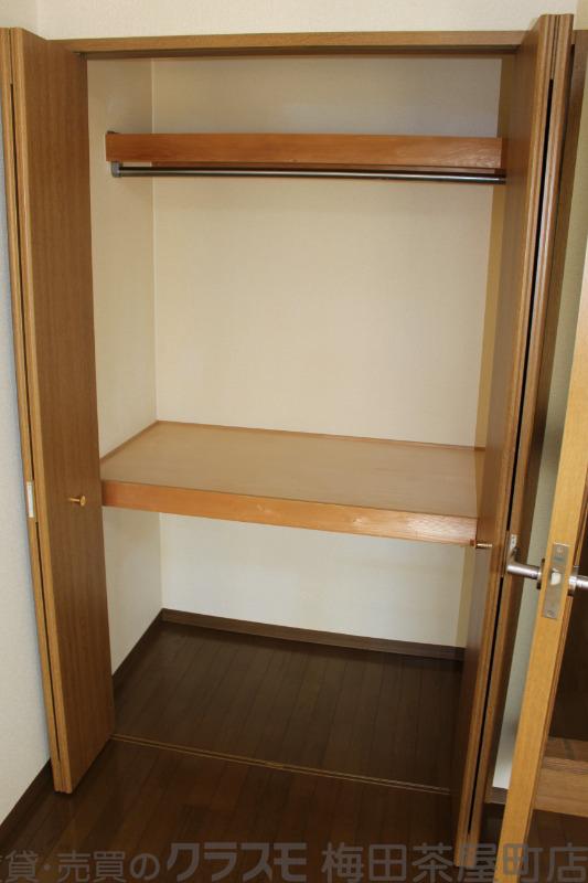 13/30 収納
