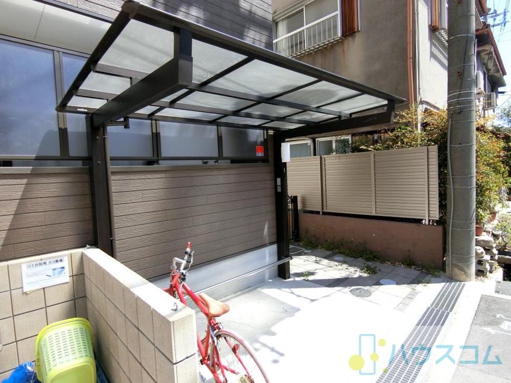 4/7 駐車場