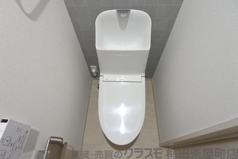 23/30 トイレ