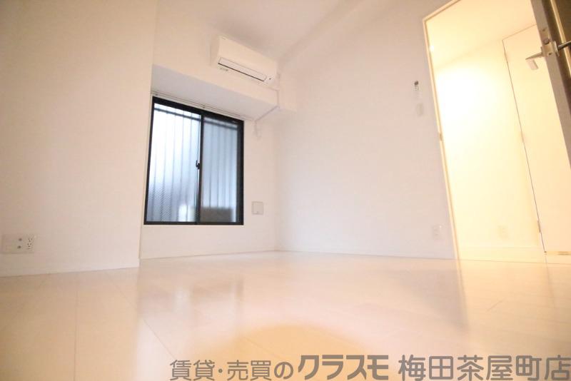 15/30 寝室