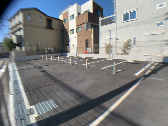 30/30 駐車場