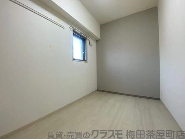 13/30 寝室