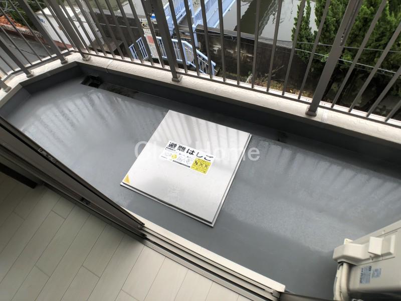 19/30 バルコニー