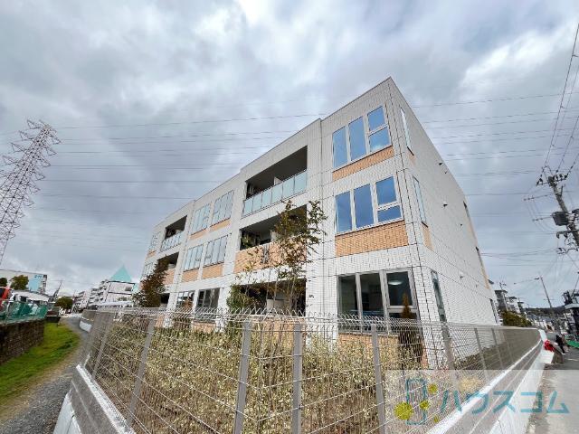 2/11 外観