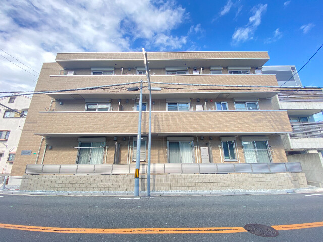 2/11 外観