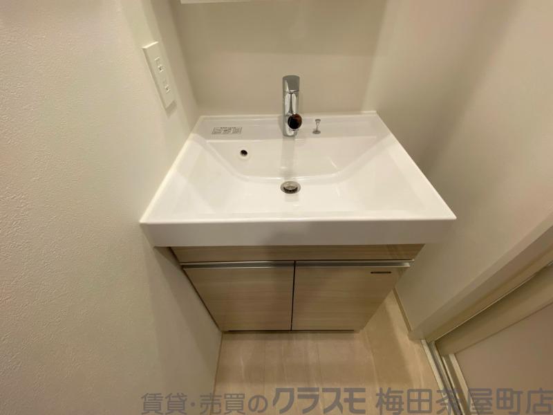 20/30 洗面