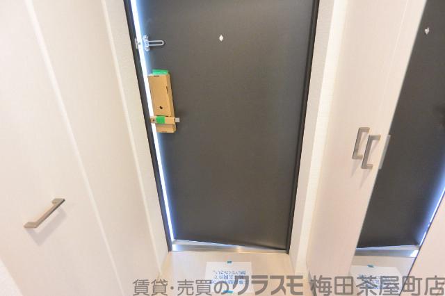 14/30 玄関