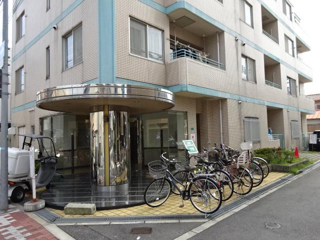 29/30 エントランス