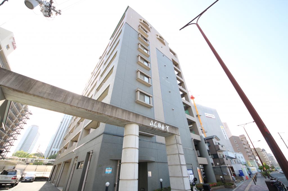 2/30 外観