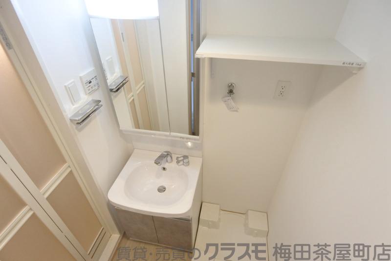 21/30 洗面