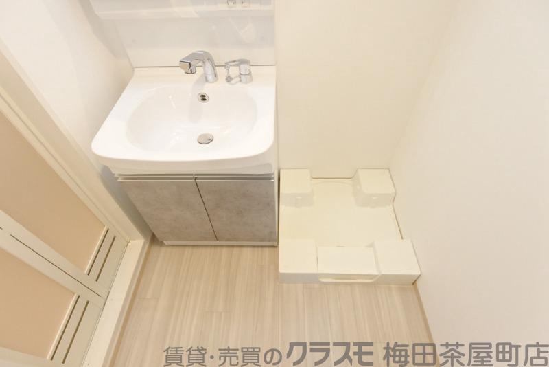 13/30 室内