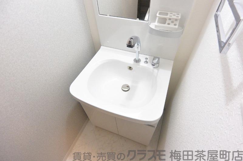 22/30 洗面