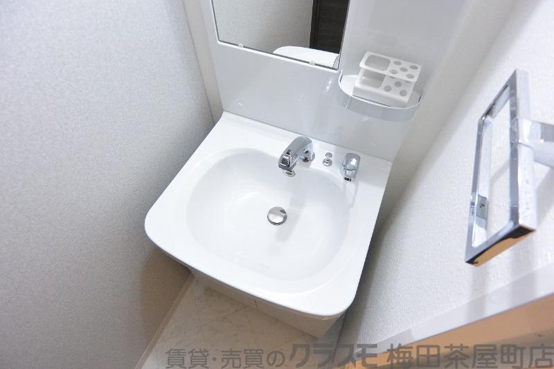 22/30 洗面