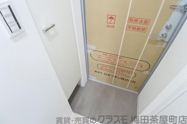 14/30 玄関