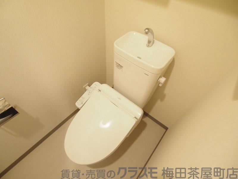 22/30 トイレ