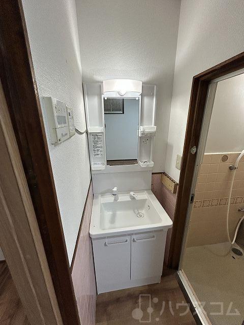 15/30 洗面