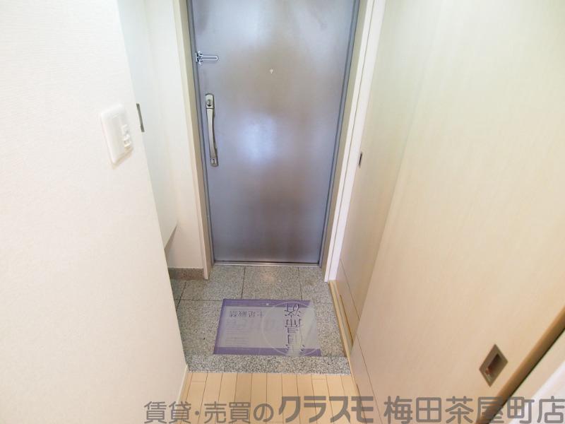 18/30 玄関