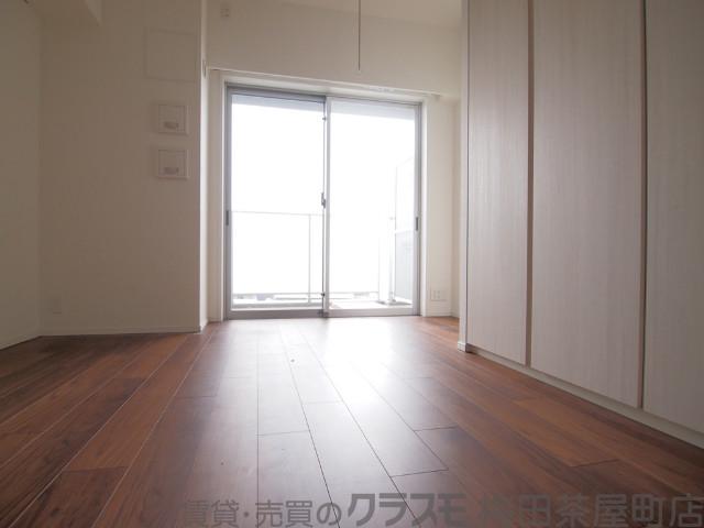 17/30 寝室
